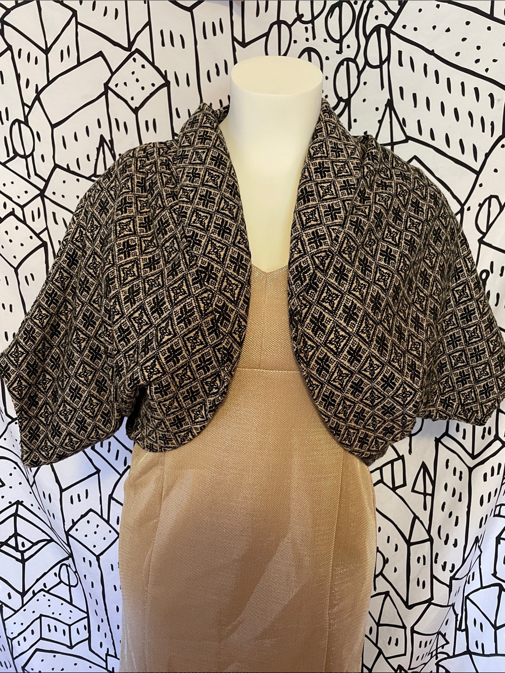 Shrug top - over dress jacket - lined woven fabric - M but can be worn up to XXL